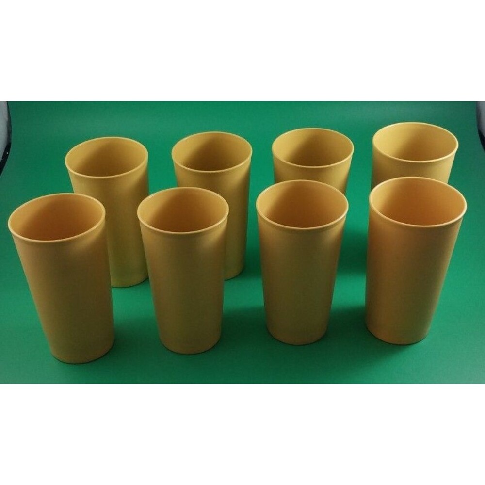 8 piece lot Tupperware Tumblers Cups 873-8 / 8 Ounce Harvest Gold 5.25” Tall